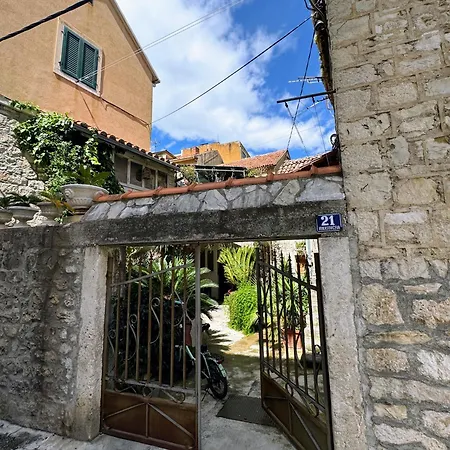 Grgur Studio Appartement Split