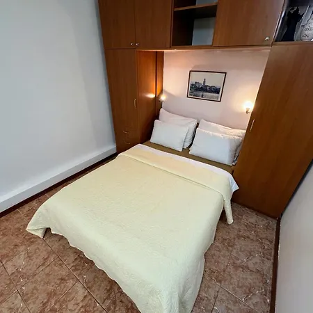 Grgur Studio Apartment Split