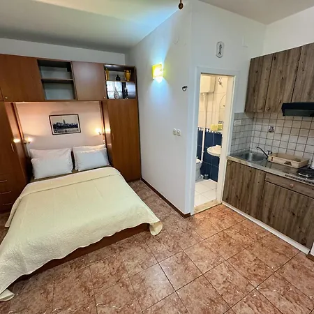 Grgur Studio Apartment
